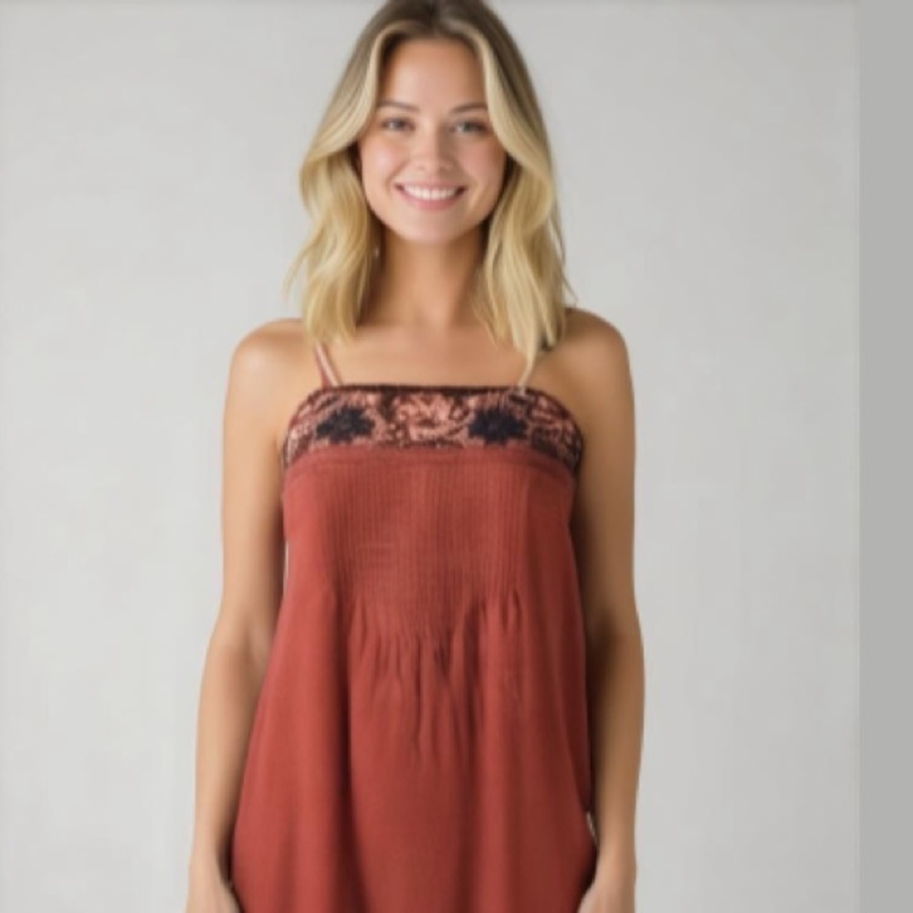 AMERICAN Eagle Red Embroidered Cami Tank Dress​​​​
